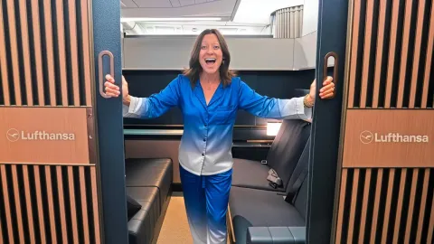 Lufthansa Allegris First Class Double Suite: 8-Hour Flight Review