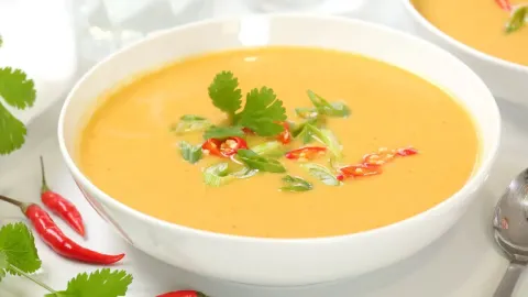Roasted Curried Cauliflower Soup Recipe for Cozy Winter Nights