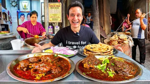 Old Delhi's Best Street Food: Hidden Curry Spot and Legendary Nihari