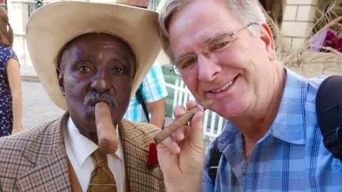 Exploring Cuba A Travel Guide to the Island's Culture and Challenges
