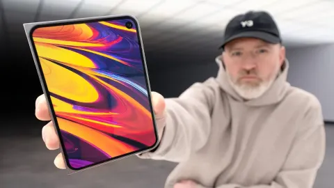Apple's Folding iPhone Ultra: Early Look at the Thinnest Foldable Yet