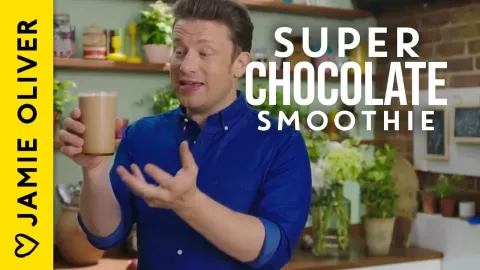 Jamie Oliver's Super Chocolate Smoothie Makes a Balanced Breakfast the Whole Family Will Love