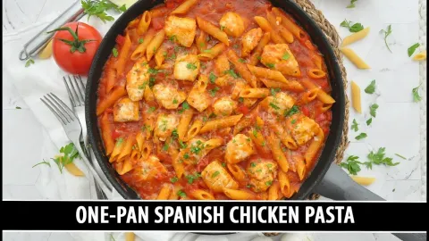 One-Pan Spanish Chicken Pasta Recipe Ready in 30 Minutes with Rich Simmered Flavor