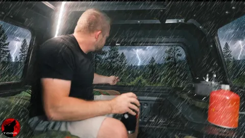 Surviving a Powerful Storm During a Truck Camping Trip in Heavy Rain