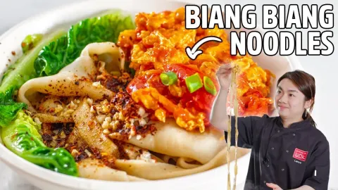 How to Make Chewy Biang Biang Noodles with Egg and Tomato at Home