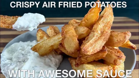 How to Make Crispy Air Fried Potatoes with a Delicious Sauce
