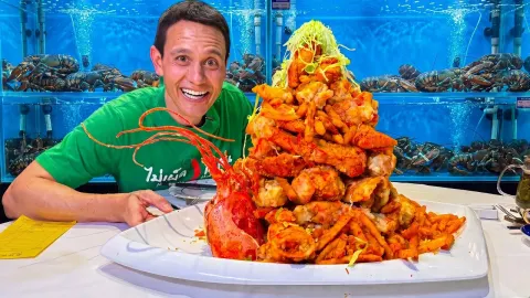 Toronto Seafood Restaurant Fishman Lobster Clubhouse Serves an 18-Pound Lobster Tower
