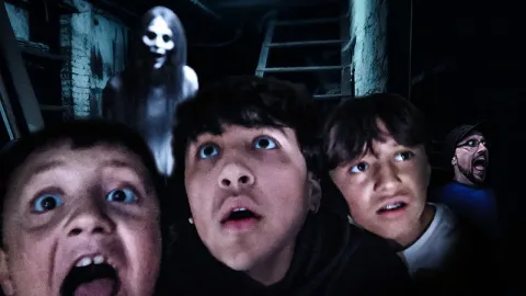 A Father and Sons Brave a Haunted House at 3AM