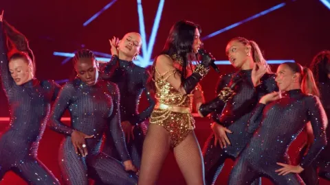 Dua Lipa Performs New Rules and Dance The Night Live in Mexico City