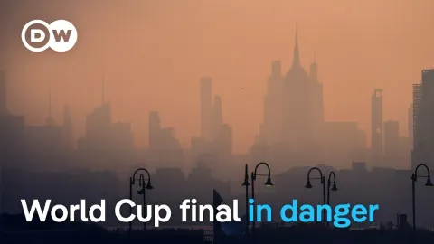 Toxic Wildfire Smoke Blankets US Cities as Trump Blames Canada
