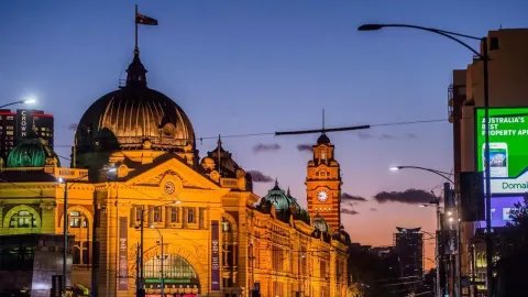 Melbourne Named World's Friendliest City While Sydney Slips Out of Top Ten