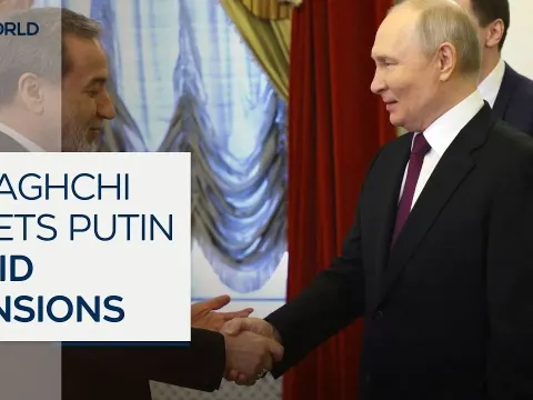 Iranian Foreign Minister Araghchi Meets Putin in St. Petersburg Amid Tensions