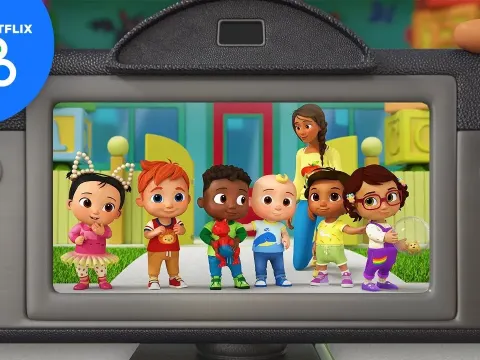 JJ and Friends Prepare for Picture Day at School