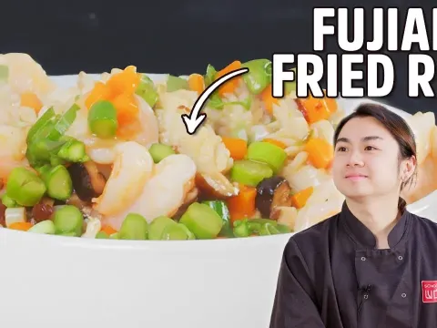 Fujian Fried Rice: A Seafood Comfort Dish with Silky Gravy