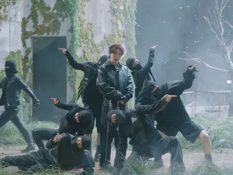 Behind the Scenes of BTS's 'Hooligan' Music Video Production