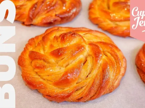 How to Make Fluffy Cardamom Buns at Home