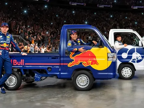 F1 Drivers Take on a Wild Japanese Game Show Challenge