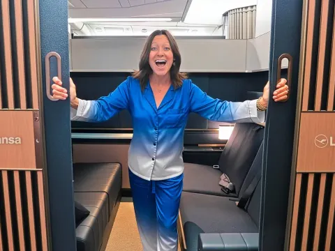 Lufthansa Allegris First Class Double Suite: 8-Hour Flight Review