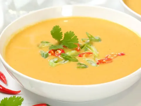 Roasted Curried Cauliflower Soup Recipe for Cozy Winter Nights