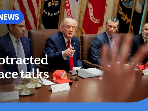 Trump Signals Openness to Extended Iran Peace Talks Amid Midterm Election Pressures