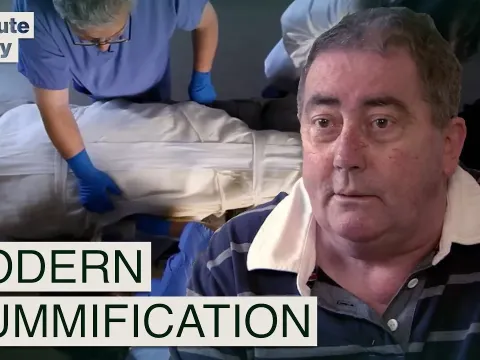 Dying Man Volunteers for Mummification Using Ancient Egyptian Methods