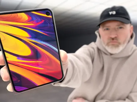 Apple's Folding iPhone Ultra: Early Look at the Thinnest Foldable Yet