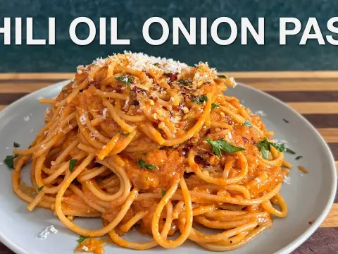 How to Make Chili Oil Onion Pasta: A Flavorful and Fun Recipe