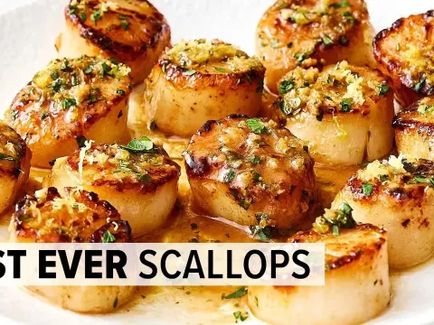 Pan-Seared Scallops with Lemon Garlic Butter Sauce: An Easy Elegant Dinner