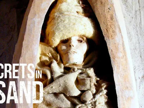 Mysterious Boat-Shaped Coffins and Mummies of the Taklamakan Desert Reveal Ancient Secrets