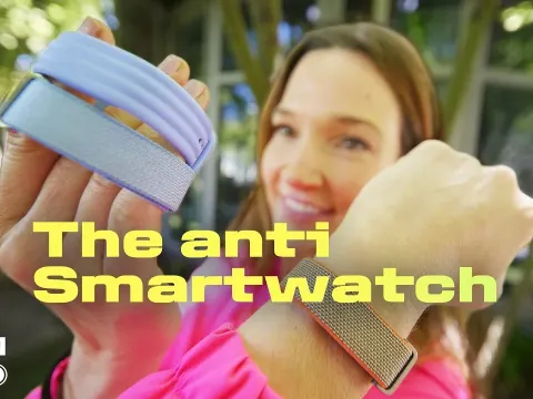 Fitbit Air Review: The Minimalist Wearable That Ditches Distractions for Pure Health Tracking