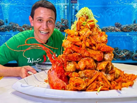 Toronto Seafood Restaurant Fishman Lobster Clubhouse Serves an 18-Pound Lobster Tower