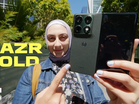 Motorola Razr Fold Review A Thin Book Style Foldable That Impresses