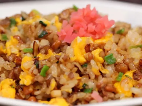 Natto Fried Rice with Pork and Egg: A Healthy Japanese Soybean Recipe